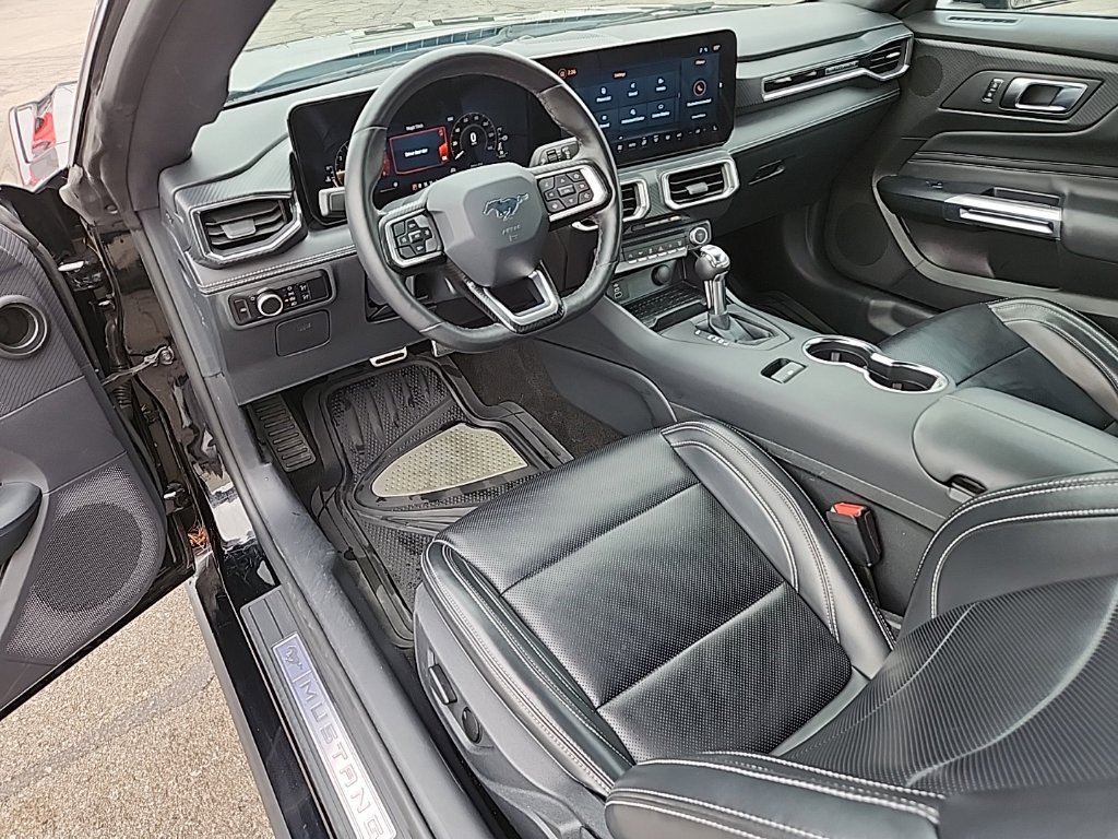 Used 2024 Ford Mustang Premium RWD image 34