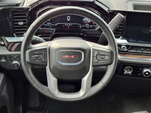 Used 2024 GMC Sierra 1500 Elevation AWD/4WD image 28