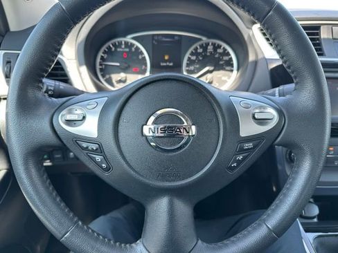 Certified 2017 Nissan Sentra SR Turbo w/ SR Turbo Premium Package FWD image 21