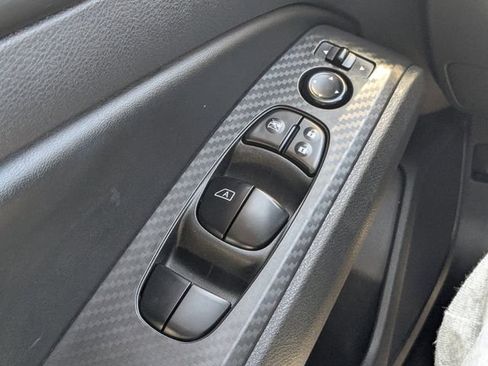 Used 2024 Nissan Altima 2.5 SV image 28