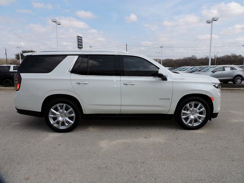 Used 2023 Chevrolet Tahoe High Country image 4