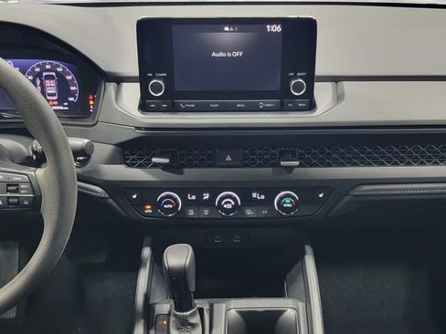 Used 2023 Honda Accord EX image 19