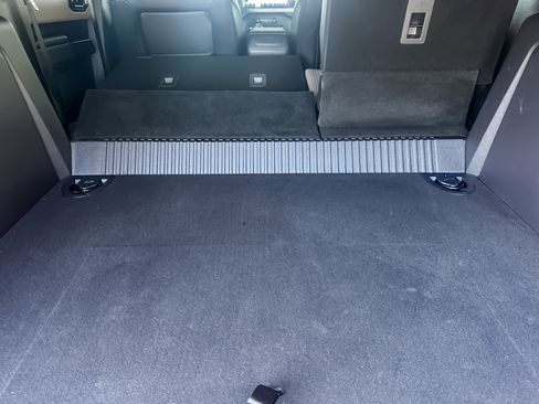 Used 2024 Ford Bronco Wildtrak image 15