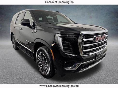 Used 2025 GMC Yukon Elevation AWD/4WD image 8