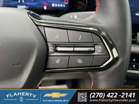 Used 2025 Chevrolet Equinox RS w/ Safety and Technology Package AWD/4WD image 27