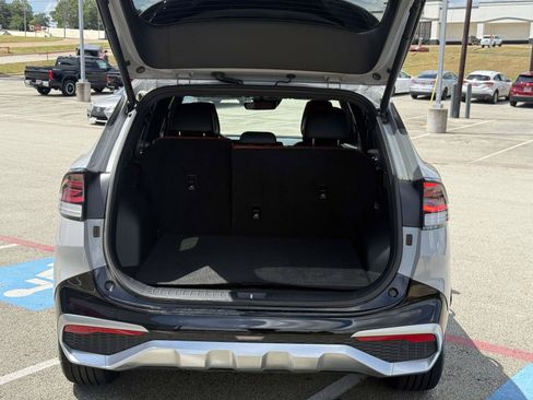 Used 2023 Kia Sportage SX FWD image 4