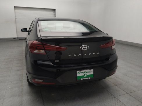 Used 2020 Hyundai Elantra SE FWD image 6