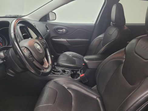 Used 2021 Jeep Cherokee Limited AWD/4WD image 17