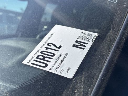 Used 2024 Jeep Compass Trailhawk image 7