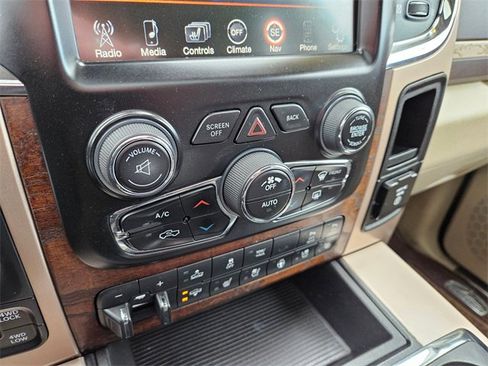 Used 2015 RAM 1500 Laramie Longhorn image 28