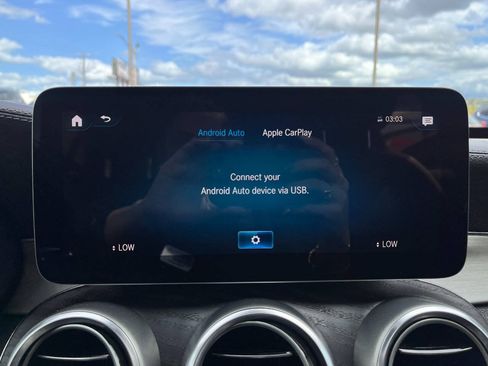 Used 2020 Mercedes-Benz GLC 300 4MATIC Coupe image 16