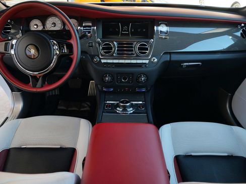 Certified 2021 Rolls-Royce Wraith w/ Rolls-Royce Signature Package RWD image 4