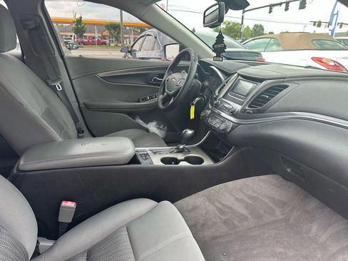 Used 2016 Chevrolet Impala LS image 26