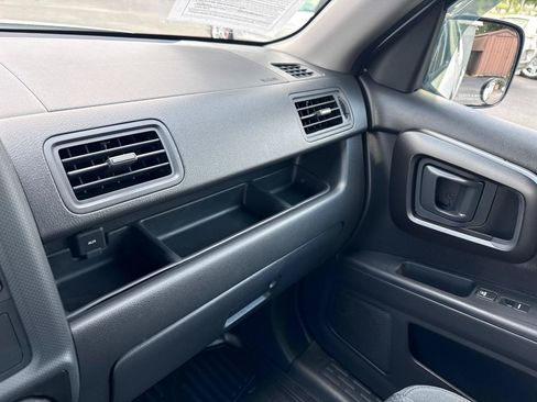 Used 2014 Honda Ridgeline Sport image 35