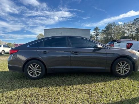Used 2015 Hyundai Sonata SE w/ Option Group 09 image 3