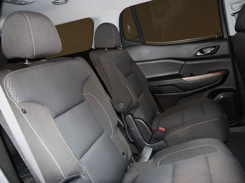Used 2023 GMC Acadia SLE FWD image 60