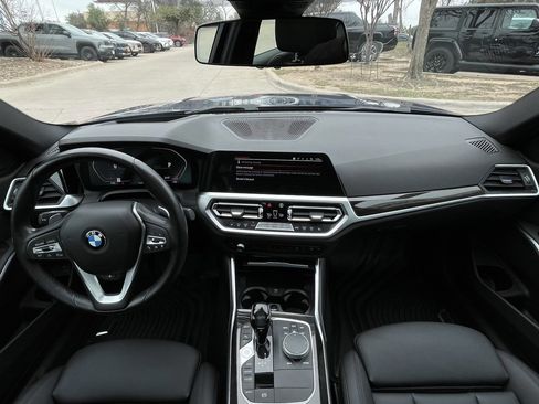 Used 2020 BMW 330i Sedan image 10
