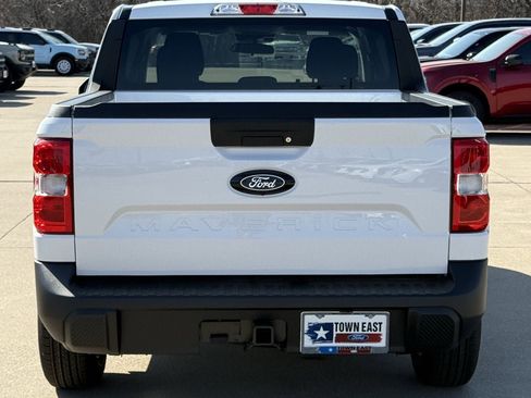 New 2026 Ford Maverick XLT image 30