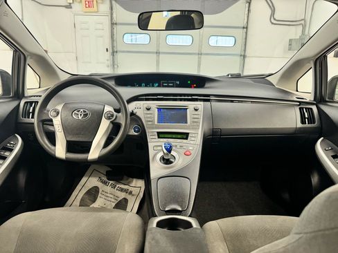 Used 2015 Toyota Prius Two FWD image 18