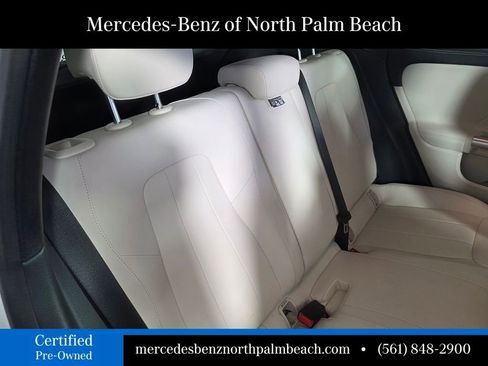 Used 2025 Mercedes-Benz GLA 250 image 27