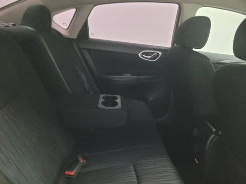 Used 2019 Nissan Sentra SV FWD image 19