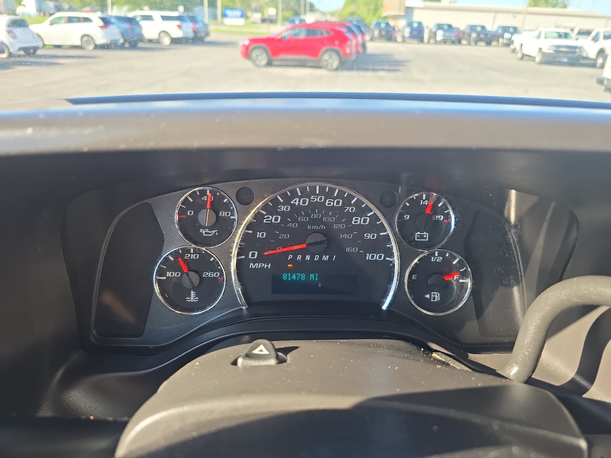 Used 2017 Chevrolet Express 2500 RWD image 21