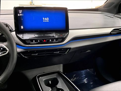 Used 2023 Volkswagen ID.4 Pro S image 8