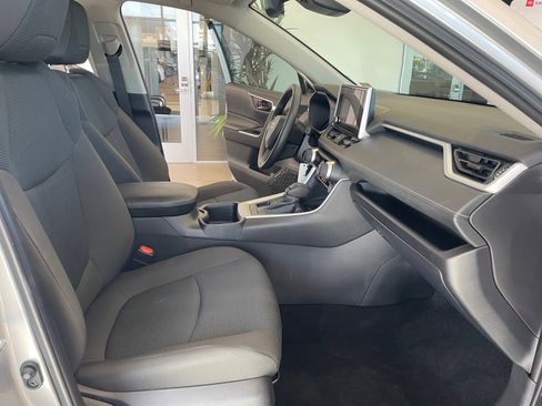 Certified 2025 Toyota RAV4 LE image 19