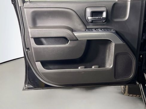 Used 2017 Chevrolet Silverado 1500 LT w/ All Star Edition image 18