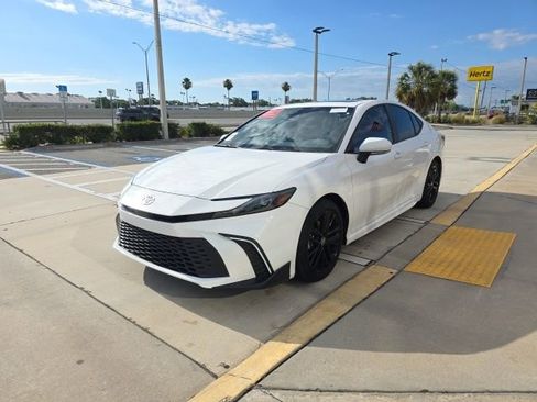 Used 2025 Toyota Camry SE w/ Multimedia Upgrade Package FWD image 8