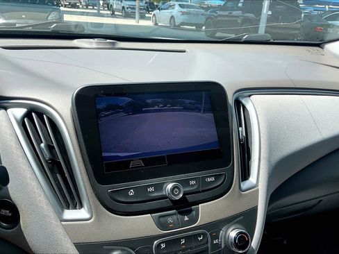 Used 2022 Chevrolet Malibu LT image 26