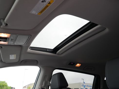 New 2026 Honda Odyssey EX-L image 16