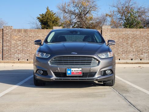 Used 2013 Ford Fusion Titanium w/ Titanium Driver Assist Pkg image 2