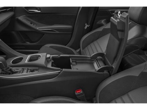 Used 2019 Toyota Avalon XSE w/ All Weather Liner Package FWD image 14