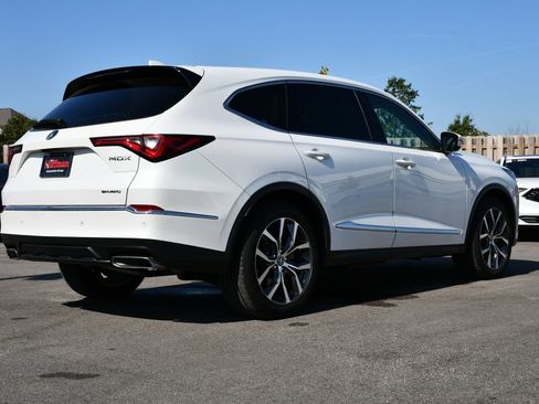 Used 2022 Acura MDX w/ Technology Package AWD/4WD image 9