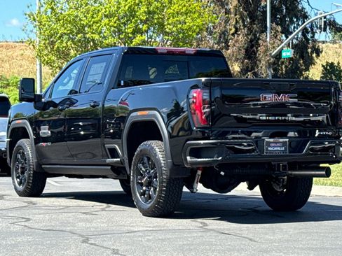 New 2026 GMC Sierra 3500 AT4 image 7