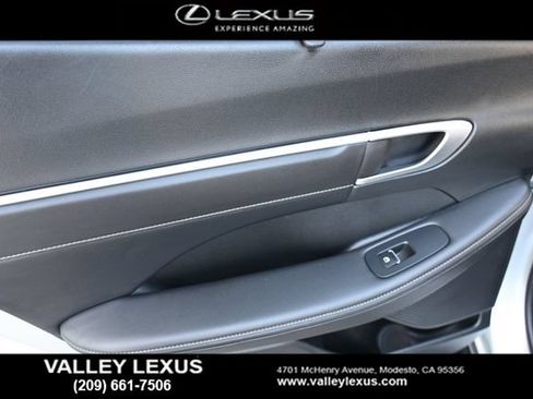 Used 2024 Hyundai Sonata Limited FWD image 21