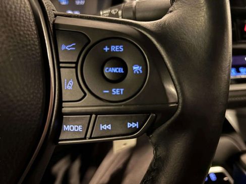 Used 2021 Toyota Corolla SE image 37