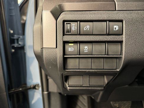 Used 2025 Toyota 4Runner SR5 image 11