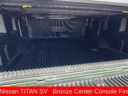 Used 2024 Nissan Titan SV w/ SV Bronze Edition Package AWD/4WD image 27