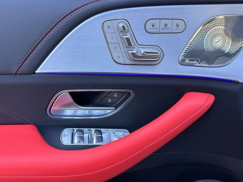 New 2025 Mercedes-Benz GLE 63 AMG S image 12