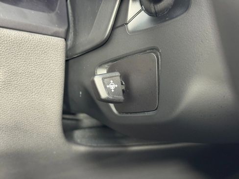 Used 2025 BMW 840i 840i w/ M Sport Professional Package image 21