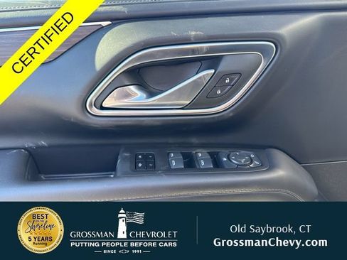 Used 2024 Chevrolet Tahoe LT AWD/4WD image 10