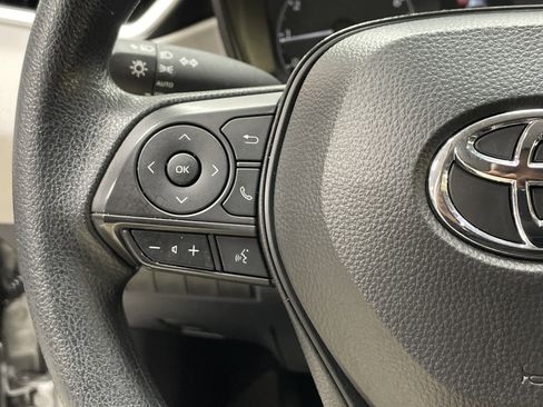 Used 2024 Toyota Corolla LE image 19
