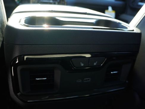 New 2026 Chevrolet Silverado 2500 ZR2 image 13