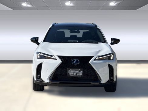 New 2026 Lexus UX 300h AWD image 5