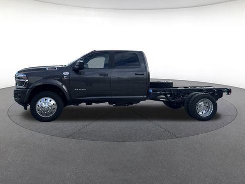 New 2026 RAM 5500 4x4 Crew Cab w/ Laramie Trim Package image 2