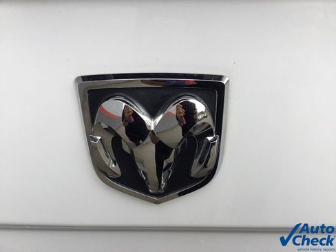 Used 2015 RAM 3500 Tradesman w/ Chrome Appearance Group image 18