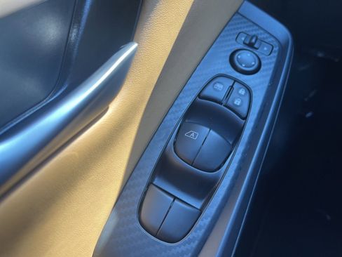 New 2025 Nissan Sentra SV w/ SV Premium Package image 34