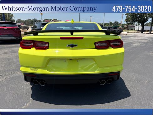 Used 2021 Chevrolet Camaro LT RWD image 8